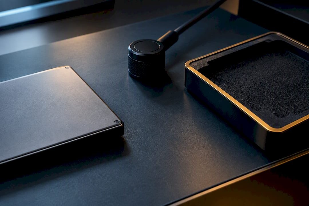 Storage drive prepared for hardware triage